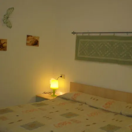 Villaggio Rena 2000 *