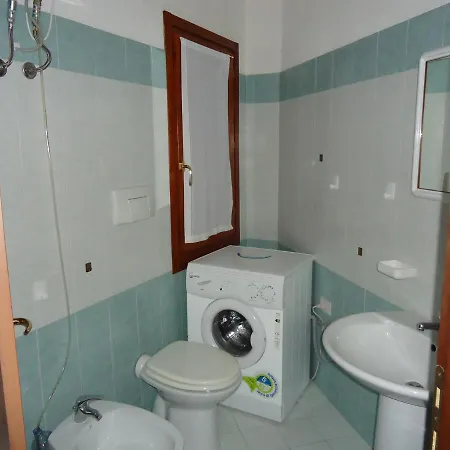 Villaggio Rena 2000 *